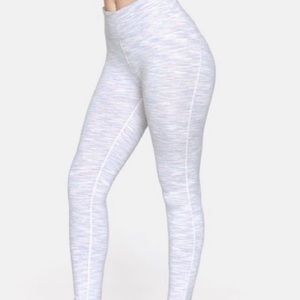 Outdoor Voices Freeform Bra & Leggings Set small